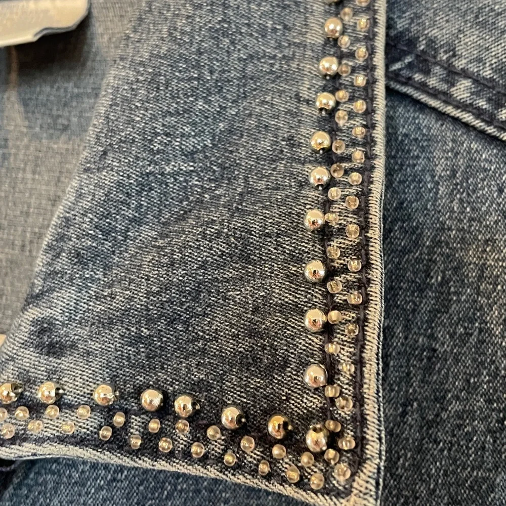 Diane Gilman Size Medium Blue Denim Jacket